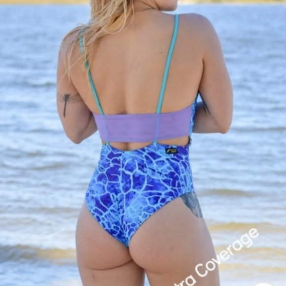 Savage swim reversible "STRIKER" one piece Swimsuit bikini bathing suit sz SMALL - Picture 5 of 12